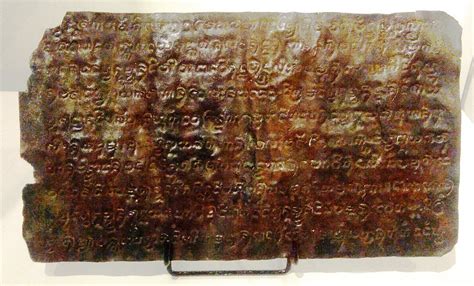 Laguna Copperplate Inscription: Una Mirada a los Secretos del Pasado Filipino y la Influencia de la Escritura Brahmi!